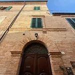 דירה S318 - Sirolo, Meraviglioso Trilocale In Palazzo Storico