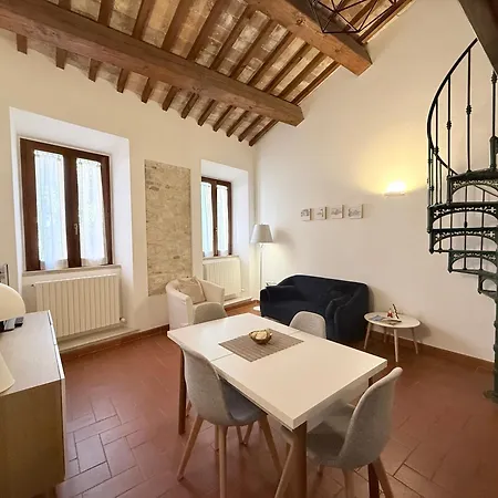 S318 - Sirolo, Meraviglioso Trilocale In Palazzo Storico * סירולו
