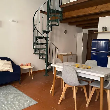 S318 - Sirolo, Meraviglioso Trilocale In Palazzo Storico Daire